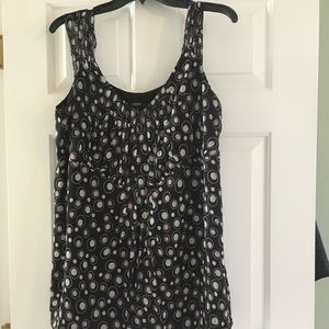 Alfani Top size 16W in EUC.